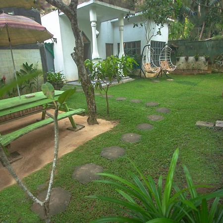 Percy Residence Unawatuna Exterior photo